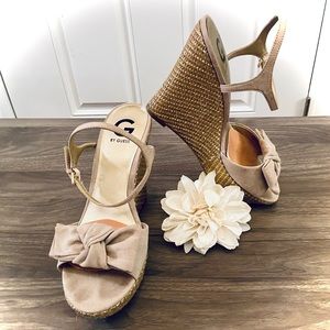 GUESS PLATFORM WEDGE SANDAL